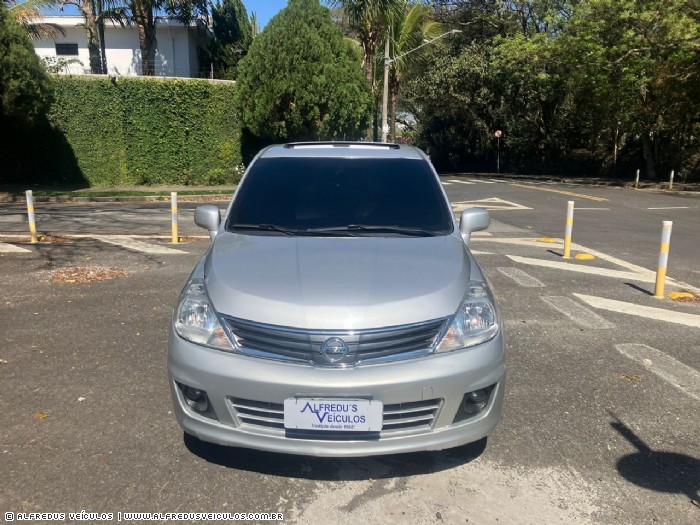 Nissan TIIDA SL 1.8 FLEX 2011/2012